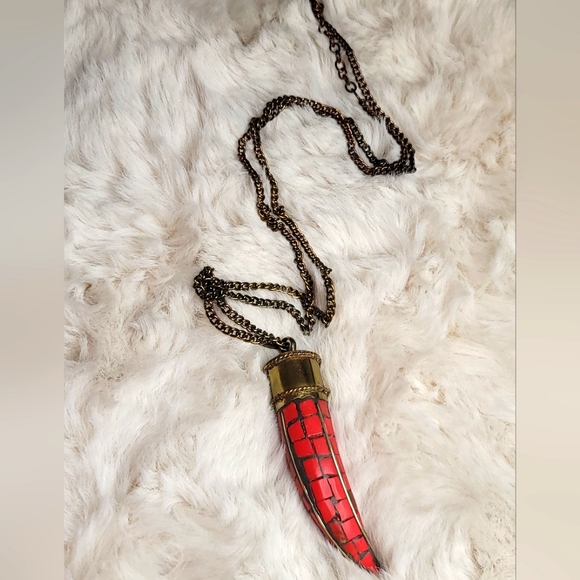 Red Mosaic Horn Pendant Necklace - Picture 2 of 6
